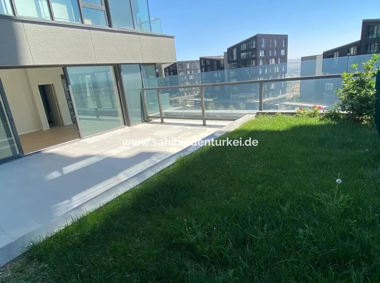 İncek Loft 4+1 137 M² Wohnung Im 4. Stock Mit Terrasse Zu Verkaufen