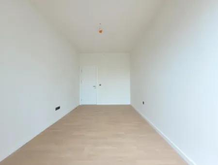 110 M2 2+1 2. Stock Mieterlose Wohnung Zum Verkauf In Beytepe İncek Bulvar Loft Complex