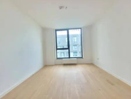 5,5+1  Maisonette-Wohnung Im 5. Stock Mit Blick Auf Die Landschaft Zum Verkauf Im İncek Loft-Komplex