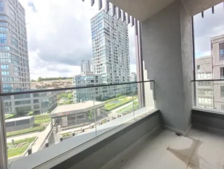 5,5+1  Maisonette-Wohnung Im 5. Stock Mit Blick Auf Die Landschaft Zum Verkauf Im İncek Loft-Komplex