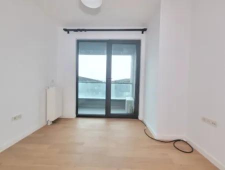 İncek Loft Zu Vermieten 2+1 85 M² 4. Stock Mogan Fassade Wohnung