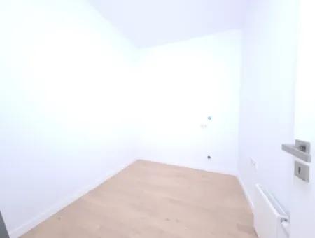 Traumhafte 5,5+1 Maisonette- Wohnung Mit Luxusausstattung In Gölbaşı / Ankara /Türkei