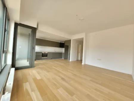 Leerstehendes İncek Loft Zum Verkauf 2+1 Maisonette-Wohnung Mit Stadtblick Im 1. Stock