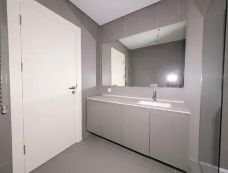 Leerstehendes İncek Loft Zum Verkauf 2+1 Maisonette-Wohnung Mit Stadtblick Im 1. Stock