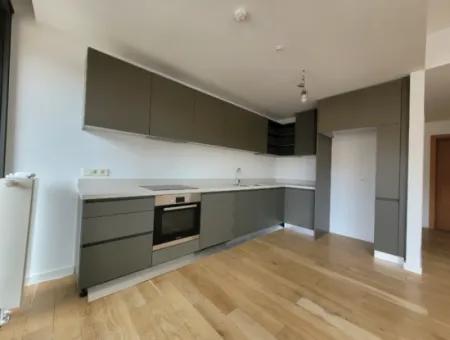 Leerstehendes İncek Loft Zum Verkauf 2+1 Maisonette-Wohnung Mit Stadtblick Im 1. Stock