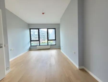 Leere Incek Loft 3+1 Garden Duplex Apartment Mit Landschaftsblick Zum Verkauf  In Gölbaşı - Ankara -Turkey