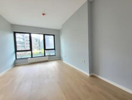 Leere Incek Loft 3+1 Garden Duplex Apartment Mit Landschaftsblick Zum Verkauf  In Gölbaşı - Ankara -Turkey