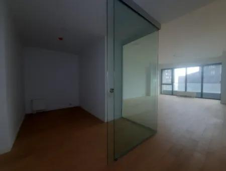 2,5+1 Mieterlose Wohnung Mit Blick Auf Die Landschaft Zum Verkauf Im İncek Loft-Komplex