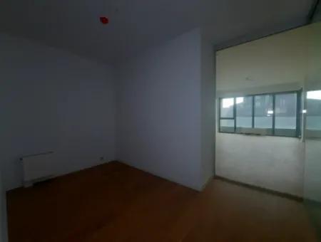 2,5+1 Mieterlose Wohnung Mit Blick Auf Die Landschaft Zum Verkauf Im İncek Loft-Komplex