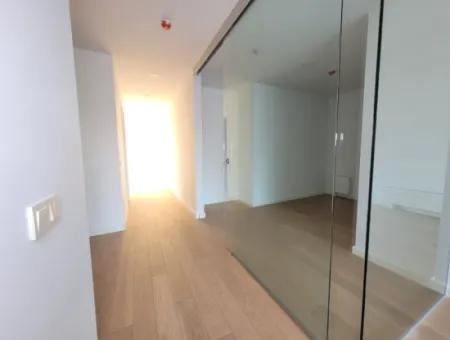 2,5+1 Mieterlose Wohnung Mit Blick Auf Die Landschaft Zum Verkauf Im İncek Loft-Komplex