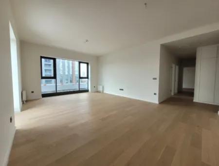 3+1 110 M² Wohnung Im 21. Stock Mit Blick Auf Den Boulevard Zum Verkauf Im Loft-Komplex Beytepe İncek Bulvar