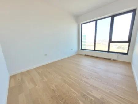 Traumhafte 5.5+1 Wohnung Mit Luxusausstattung In Gölbaşı / Ankara /Türkei