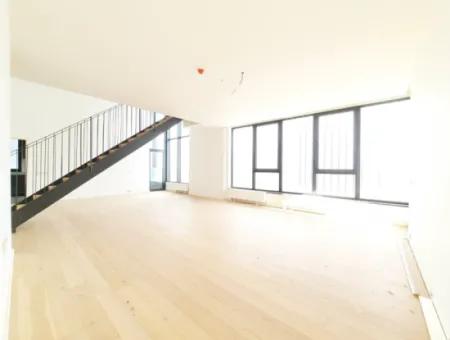 5,5+1  Maisonette-Wohnung Im 2. Stock Mit Blick Auf Die Landschaft Zum Verkauf Im İncek Loft-Komplex