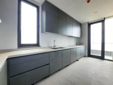 5,5+1  Maisonette-Wohnung Im 2. Stock Mit Blick Auf Die Landschaft Zum Verkauf Im İncek Loft-Komplex