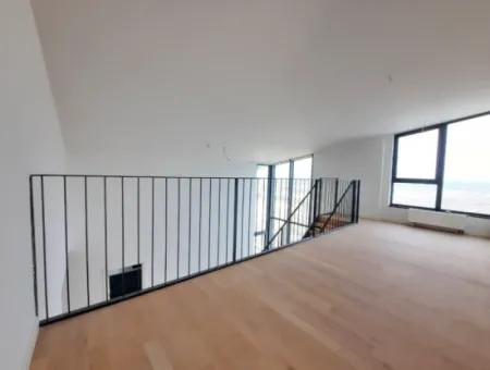 5,5+1  Maisonette-Wohnung Im 2. Stock Mit Blick Auf Die Landschaft Zum Verkauf Im İncek Loft-Komplex