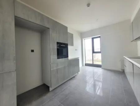 110 M2 2+1 6. Stock Mieterlose Wohnung Zum Verkauf In Beytepe İncek Bulvar Loft Complex