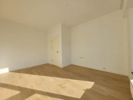 Traumhafte 2+1 Garten-Maisonette-Wohnung Mit Luxusausstattung In Gölbaşı / Ankara /Türkei