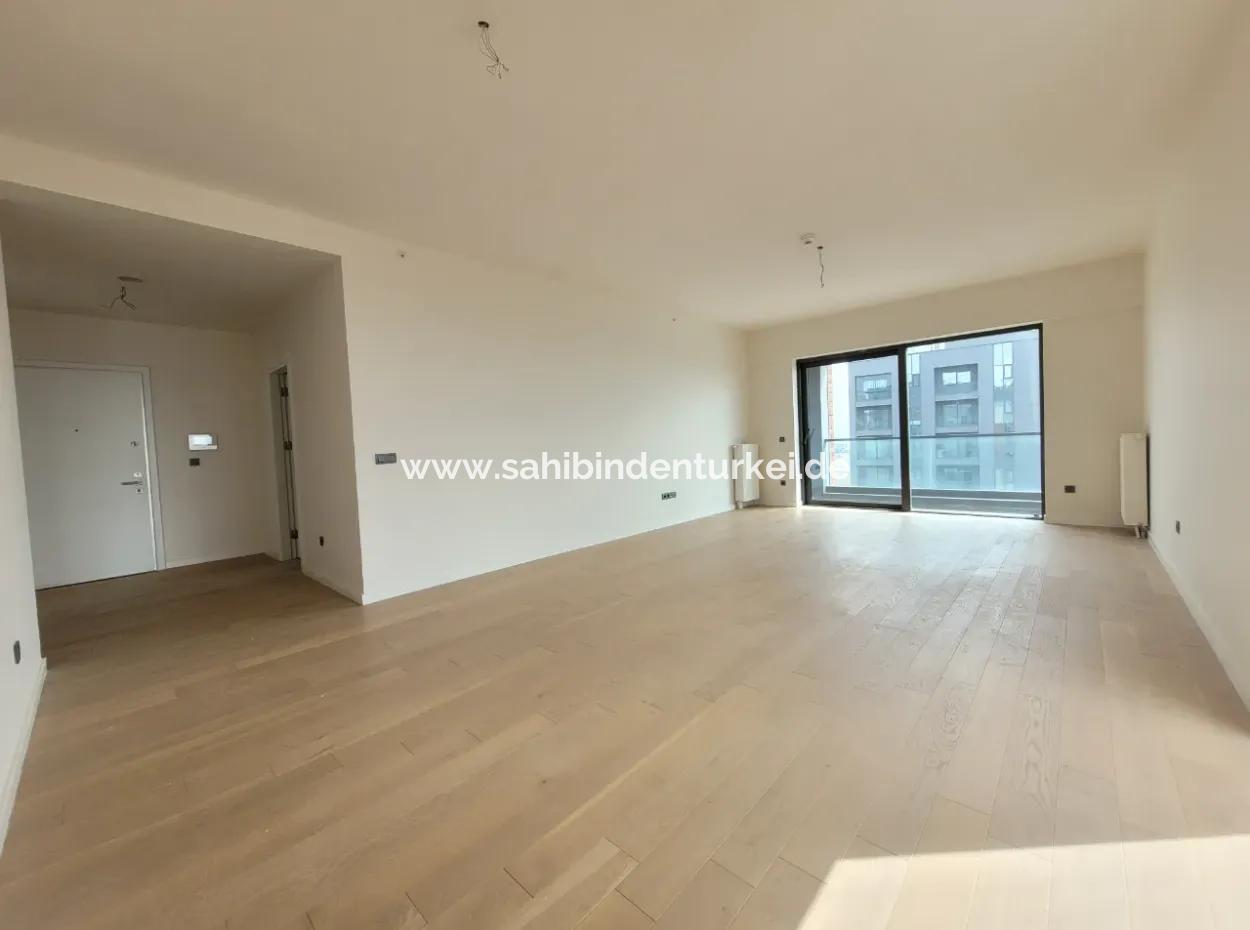 3+1 130 M² 22Nd Floor Çayyolu View Apartment For Sale In Beytepe İncek Bulvar Loft Complex