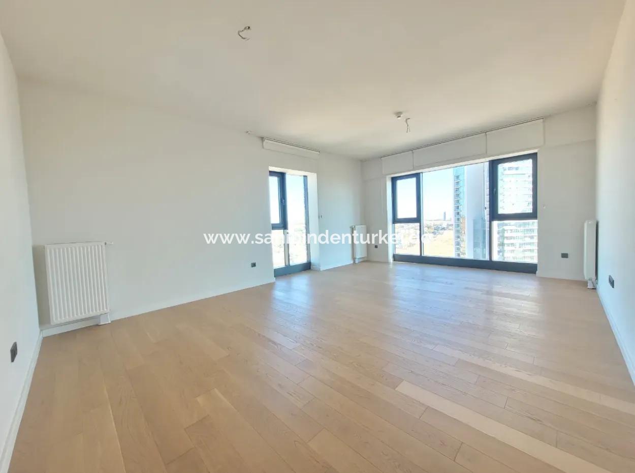 3+1 110M² 19Th Floor Boulevard View Apartment For Sale In Beytepe İncek Bulvar Loft Complex