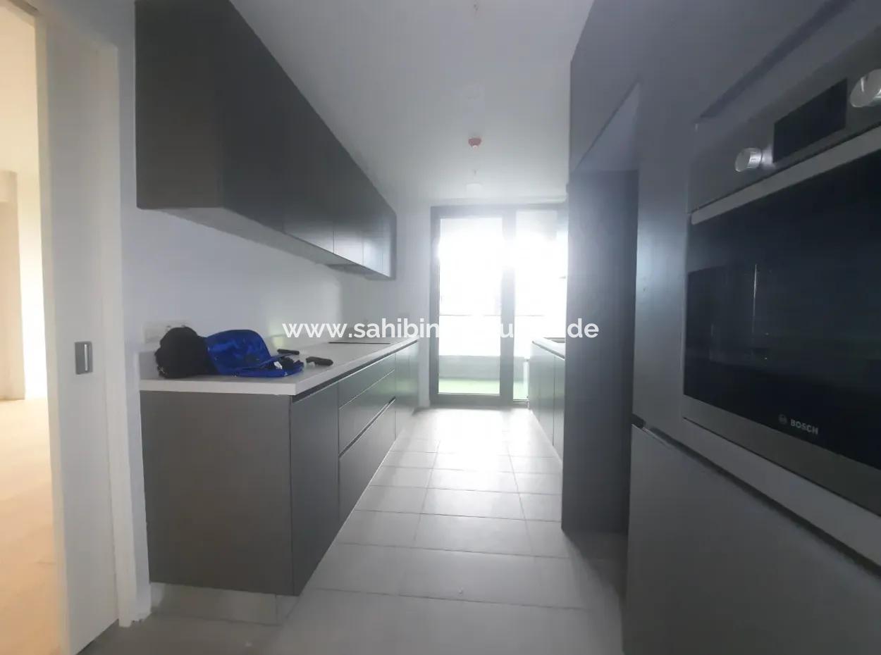 2,5+1 Tenantless Apartment With Landscape View For Sale In İncek Loft Complex