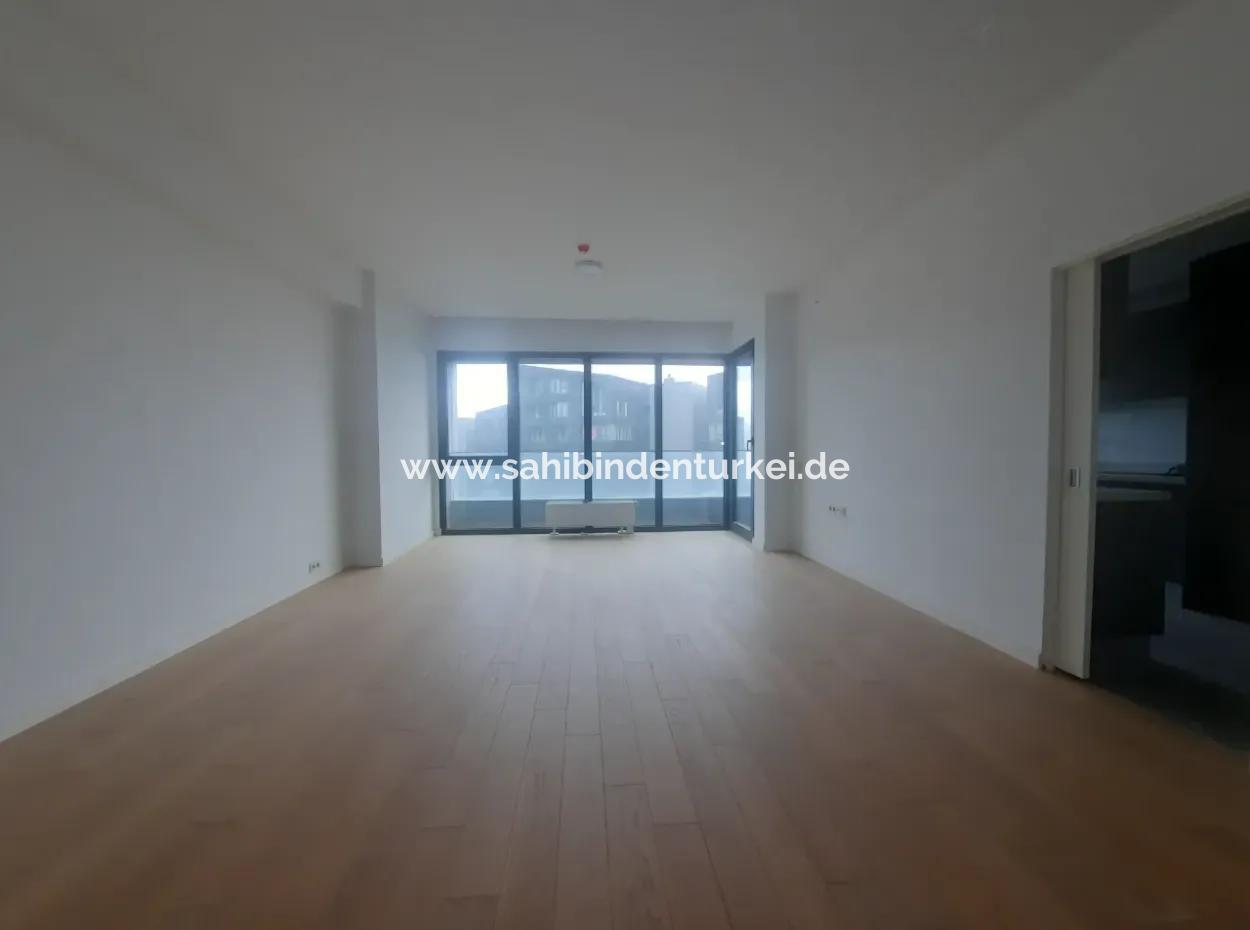 2,5+1 Tenantless Apartment With Landscape View For Sale In İncek Loft Complex