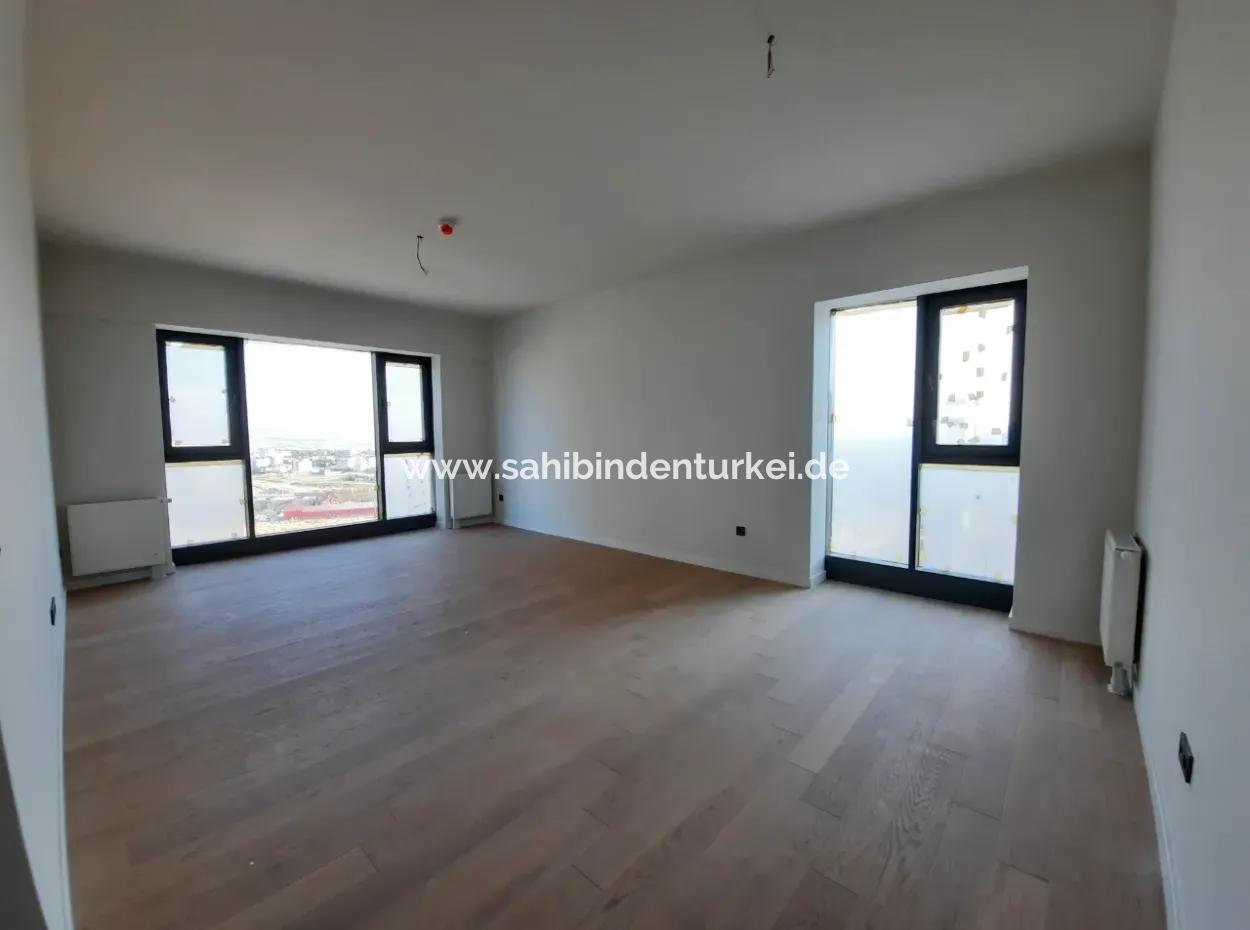 2+1 90 M² 12Rd Floor South Facing Apartment For Sale In Beytepe İncek Bulvar Loft Complex