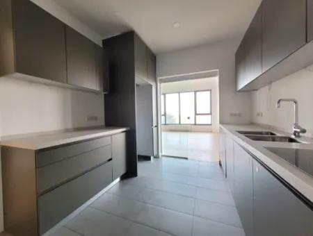 Fantastic 4+1 Apartment With Luxury Amenities In Gölbaşı - Ankara -Turkey