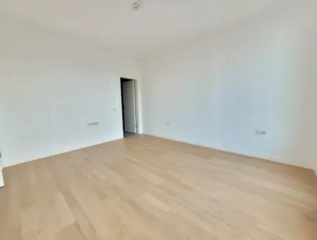 Fantastic 4+1 Apartment With Luxury Amenities In Gölbaşı - Ankara -Turkey