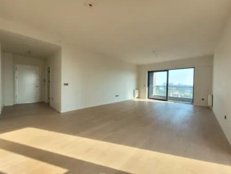 3+1 130 M² 23St Floor Park View South Front Apartment For Sale In Beytepe İncek Bulvar Loft Complex