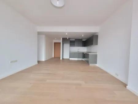 İncek Loft For Rent 2+1 85 M² 4Th Floor Mogan Facade Apartment