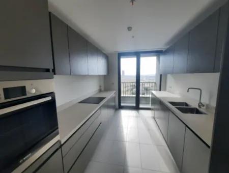 İncek Loft For Rent 3,5 +1 Lake View