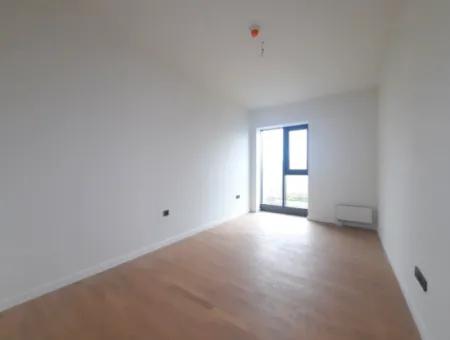 110 M2 2+1 1St Floor Tenantless Apartment For Sale In Beytepe İncek Bulvar Loft Complex