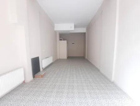 80 M² Chimney Shop For Rent In Çanakkale Bazaar