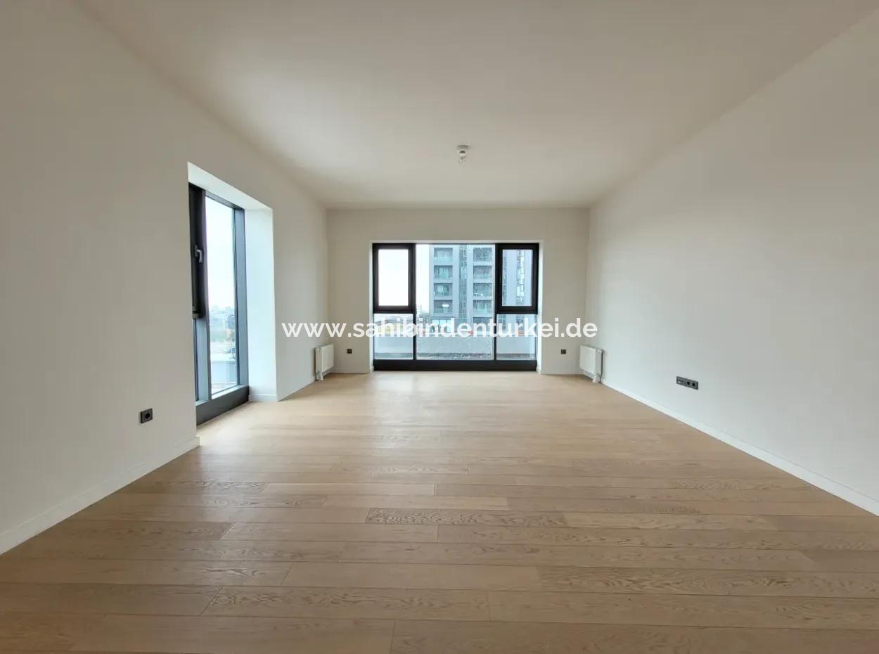 Beytepe İncek Bulvar Loft Satılık 3+1 110 M² 18.Kat Bulvar Manzaralı Daire