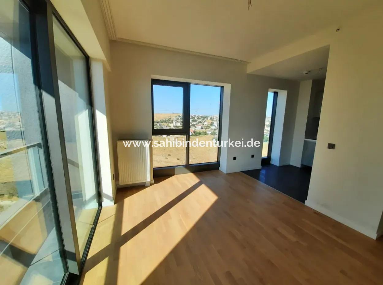 Beytepe İncek Bulvar Loft Satılık 1+1 46 M² 18.Kat Göl Manzaralı Kiracısız Daire