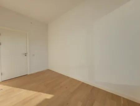 İncek Loft Satılık Teraslı  3+1 Şehir Manzaralı 3.Kat Daire