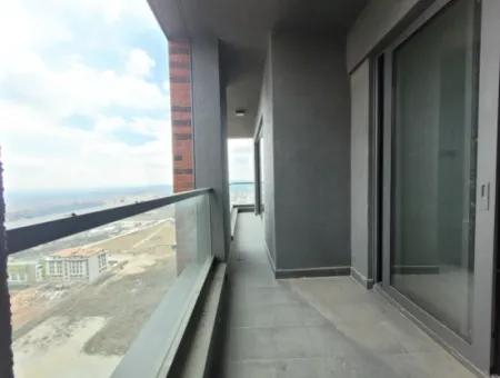 Beytepe İncek Bulvar Loft Satılık 3+1 130 M² 22.Kat Çayyolu Manzaralı Daire