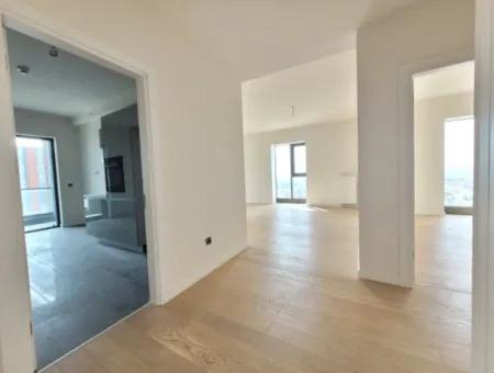 Beytepe İncek Bulvar Loft Satılık 3+1 130 M² 22.Kat Çayyolu Manzaralı Daire