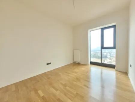 Beytepe İncek Bulvar Loft Satılık 3+1 130 M² 13.Kat Çayyolu Manzaralı Daire