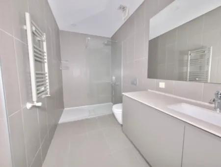 İncek Loft Satılık 2,5+1 Peyzaj Manzaralı 1.Kat Daire