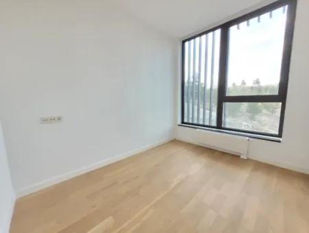 İncek Loft Sitesinde Satılık  4+1  Göl Manzaralı Daire (Ankara Evleri)