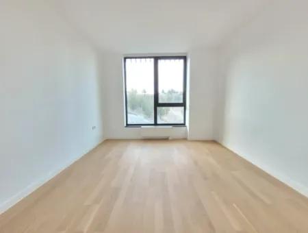 İncek Loft Sitesinde Satılık  4+1  Göl Manzaralı Daire (Ankara Evleri)