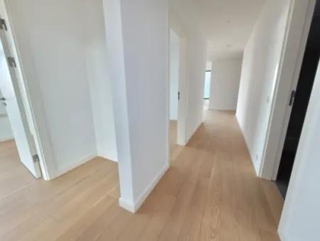 İncek Loft Sitesinde Satılık  4+1  Göl Manzaralı Daire (Ankara Evleri)