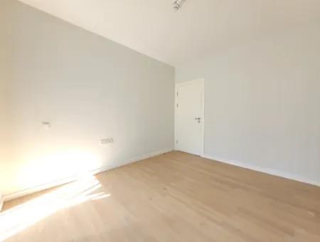 İncek Loft Satılık  5.5+1 Dubleks  Peyzaj Manzaralı 4.Kat Kiracısız Daire