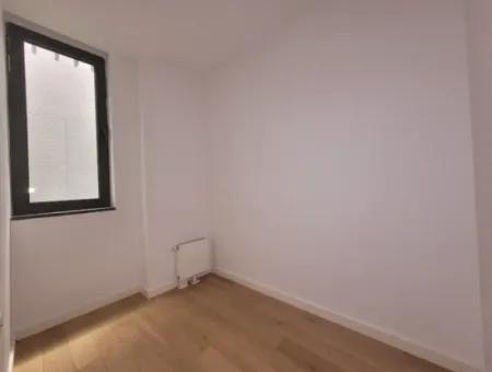 İncek Loft Satılık  5,5+1 Dubleks Peysaj Manzaralı 5.Kat Kiracısız Daire