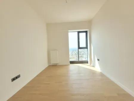 Beytepe İncek Bulvar Loft Satılık 3+1 130 M² 17.Kat Çayyolu Manzaralı Daire