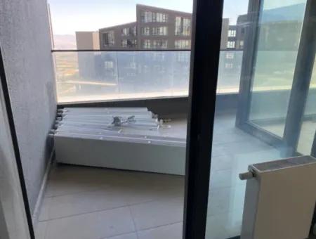 İncek Loft Satılık  Teraslı 4+1  Peyzaj Manzaralı 137 M² 4.Kat Daire