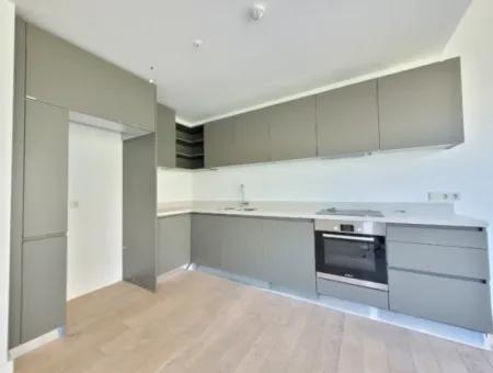 Kiracısız İncek Loft Satılık  2+1 Bahçe Dubleks Şehir Manzaralı Daire