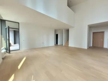 İncek Loft Satılık 5,5+1 Dubleks Peysaj Manzaralı Kiracısız Daire