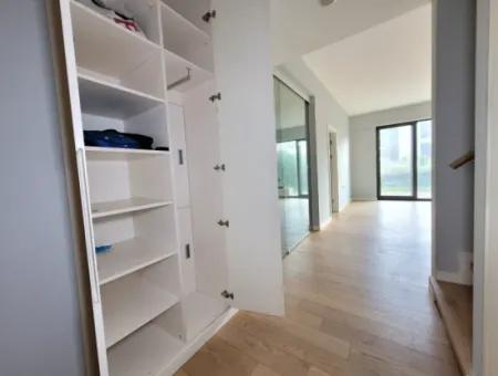 İncek Loft Satılık 3+1 Bahçe Dubleksi Peysaj Manzaralı Daire